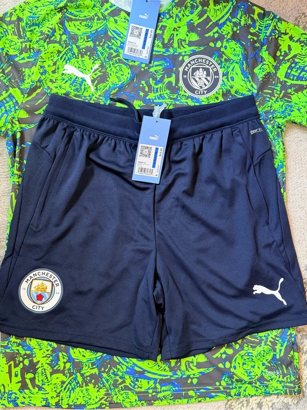 Puma Kids Manchester City Neon Green & Navy Training Set sz XL - Picture 3 of 3